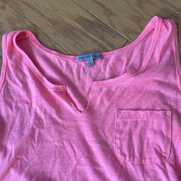 Charlotte Russe Pink Sleeveless Tie-Front Crop Top - Size Small - Used - Picture 3 of 4